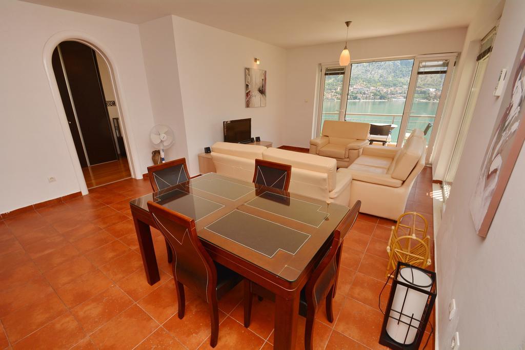 Apartments Vista Muo Kotor Exteriör bild