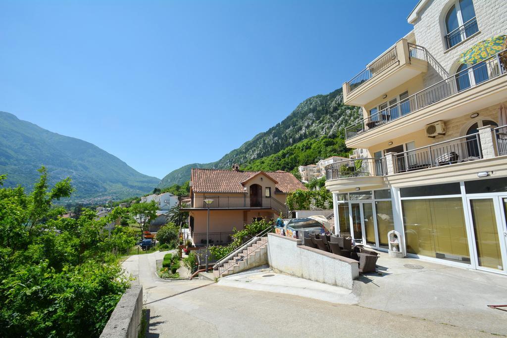 Apartments Vista Muo Kotor Exteriör bild